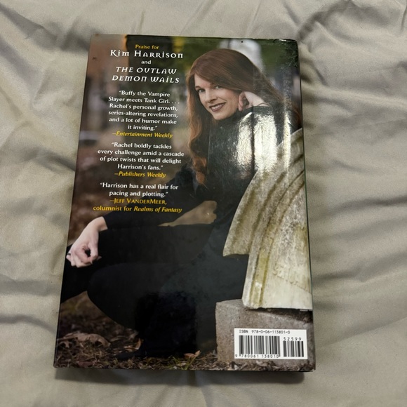 Hardcover Book: White Witch, Black Curse by Kim Harrison, Great condition - Picture 3 of 6